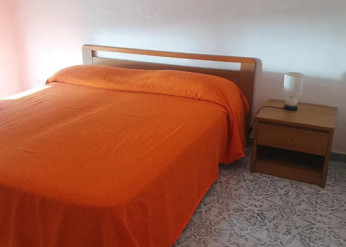 Affacciati Scala Реальмонте